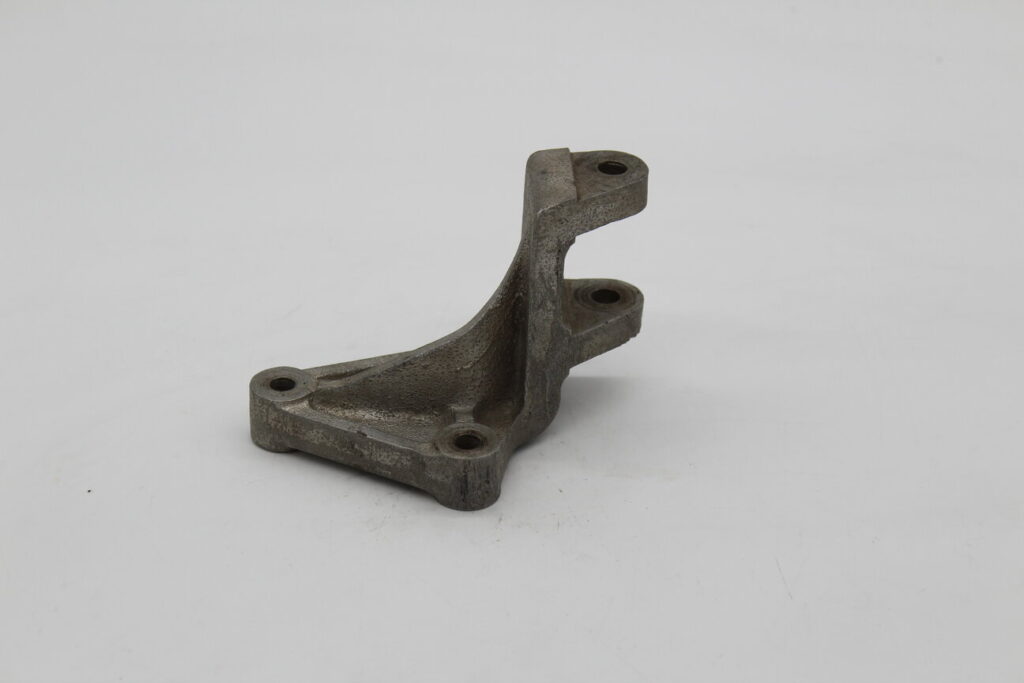 Bracket Alternator LWR 365BB