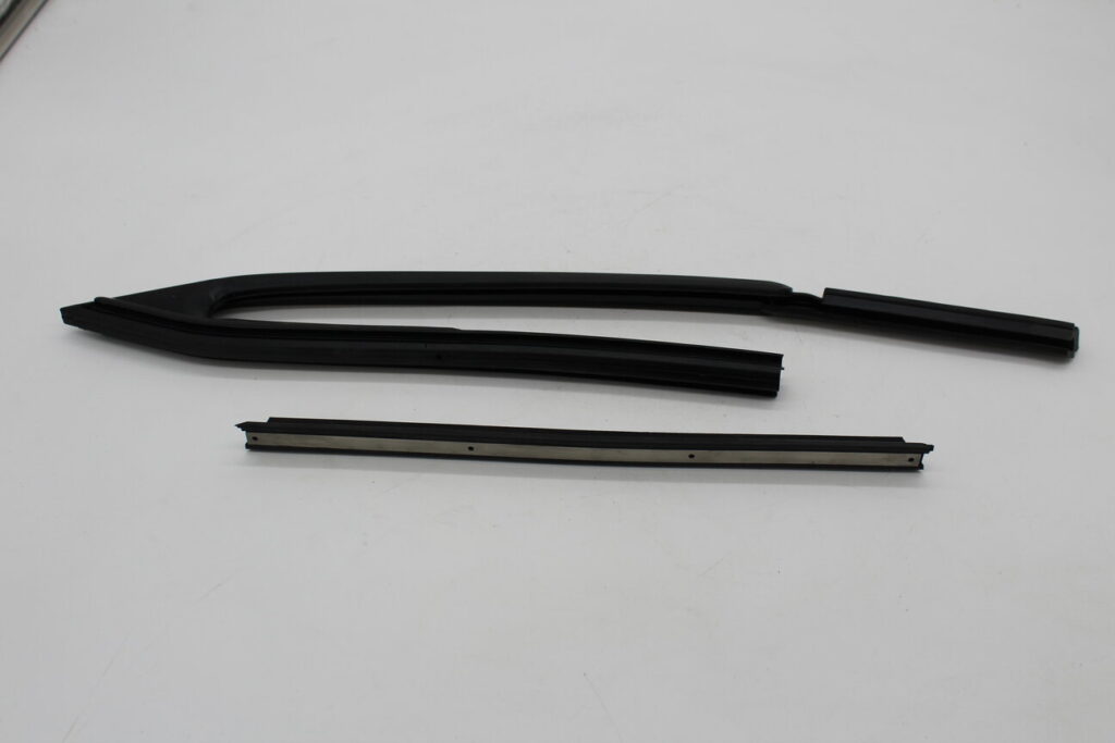 Seal Vent Glass SX 246GT 365GTB4