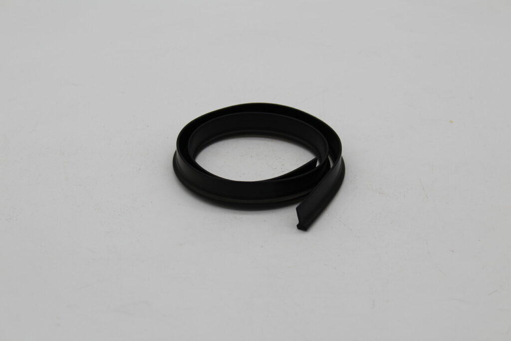 Outer A-Pillar Seal GTS (Per ft)..