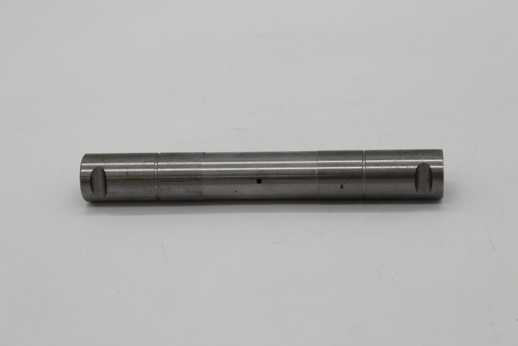 Pin F Inner Upper Suspension 28x205mm