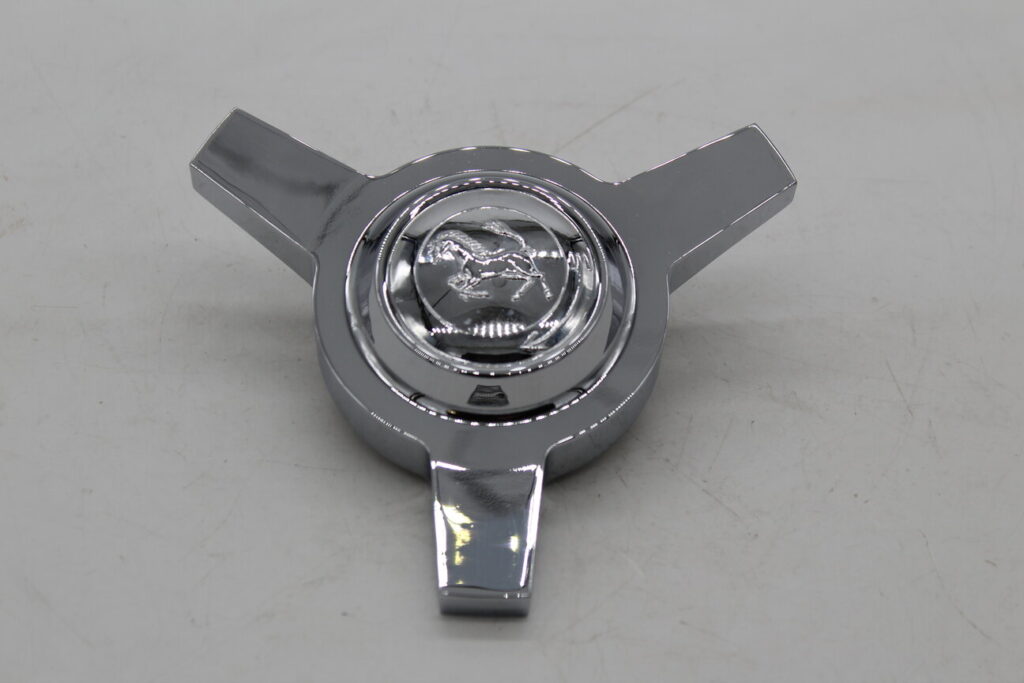 RH Hub Nut 38mm Type 32 Campagnolo
