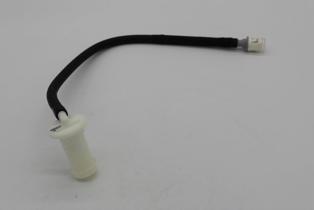 Valve Fuel Rollover LH 360SP not US/CDN