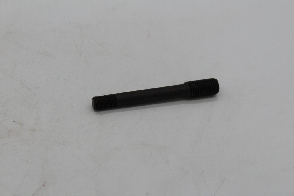 Stud Cylinder Head (Short)