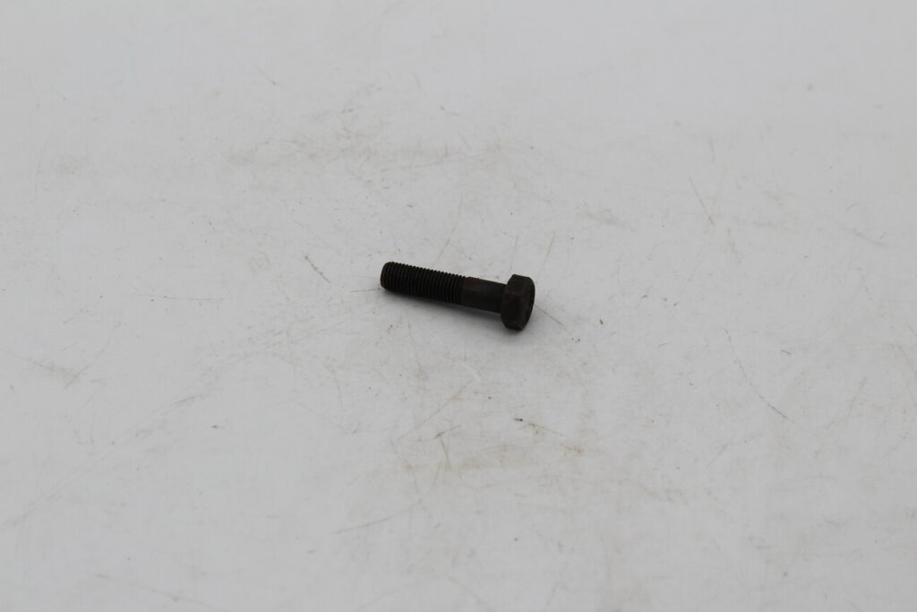 Bolt 8x35x1.0