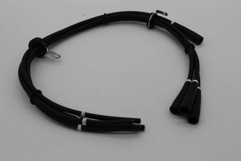 Set Spark Plug Wires DX 308i 2V - (2 Sets are Wired Properly - Rest Will Need Rework by Customer...