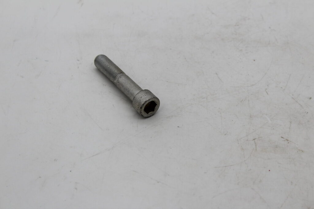 Bolt 12x1.25x60