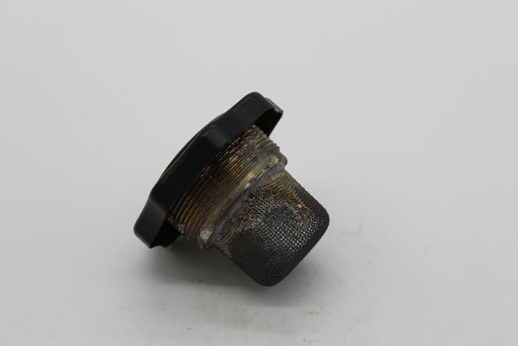 Cap Oil Fill 412