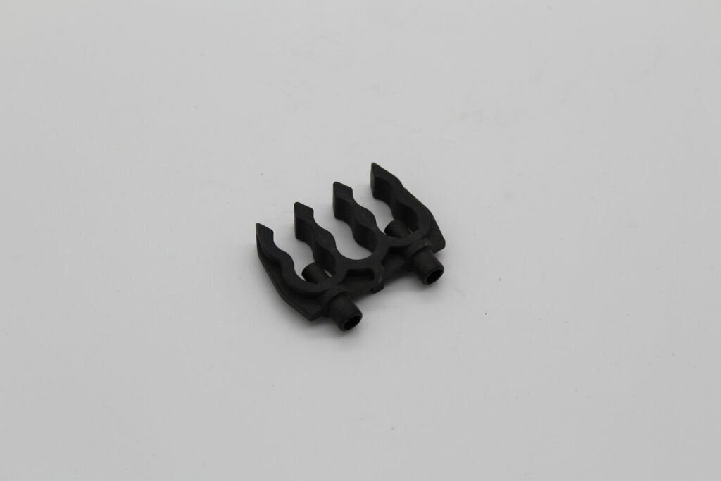 Clip 6 Plug Wires