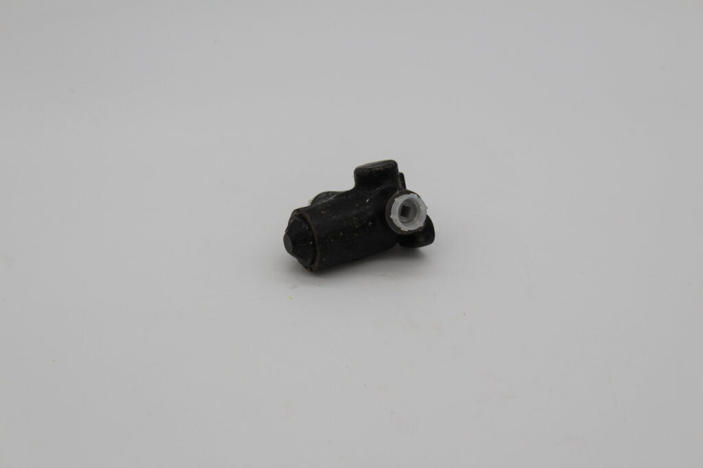Regulator Rear Brake Pressure