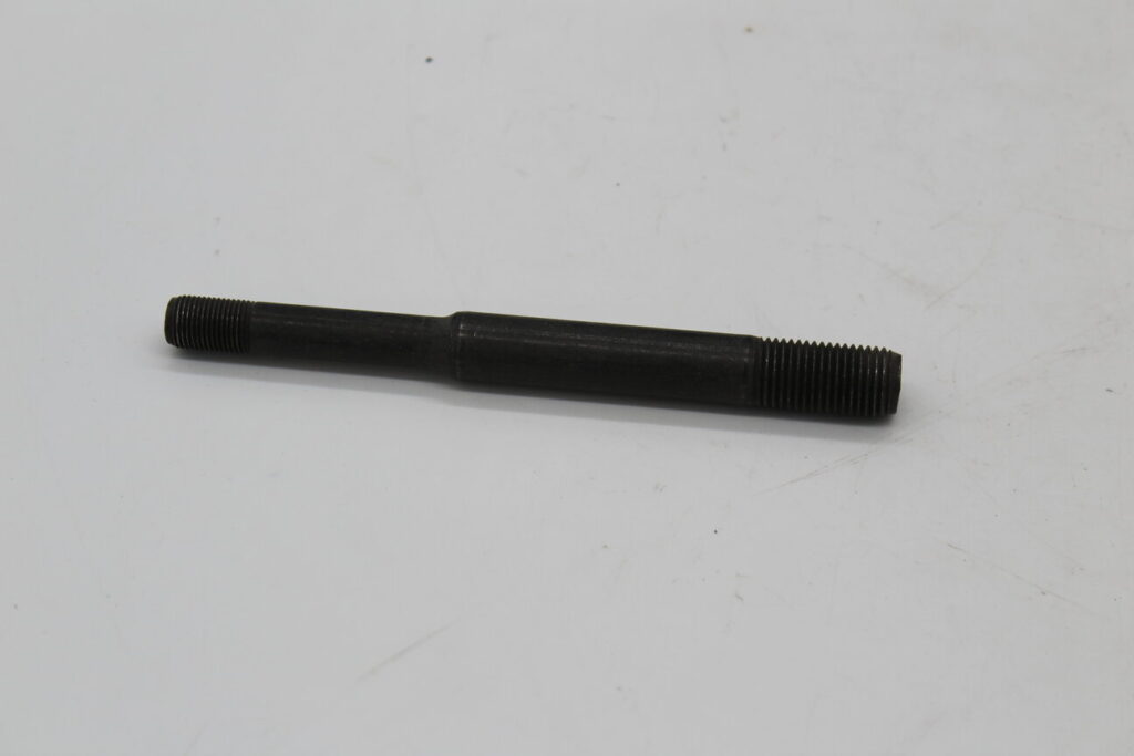 Stud Cylinder Head