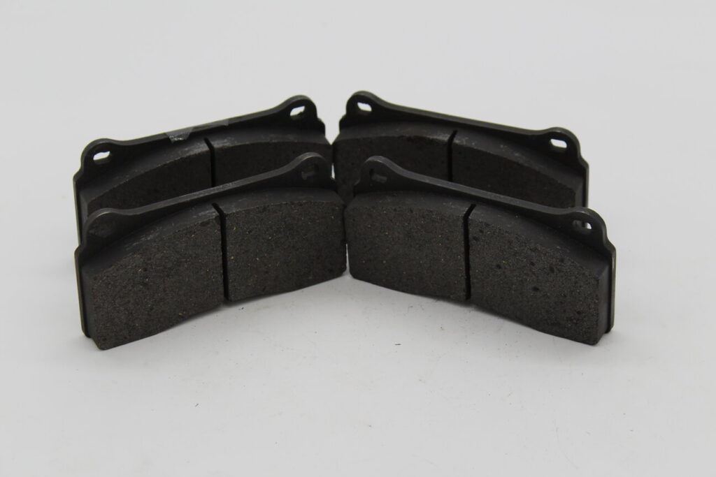 Set Rear Brake Pads F40/F50