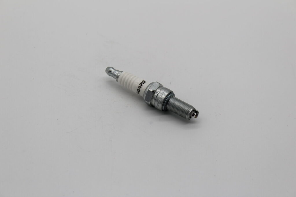 Spark Plug Champion RG4PHP F40/F50