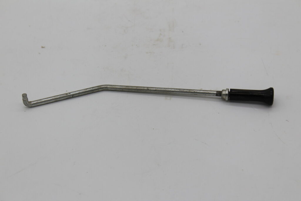 Rod RH Door Lock w/ Knob 365 B/4..