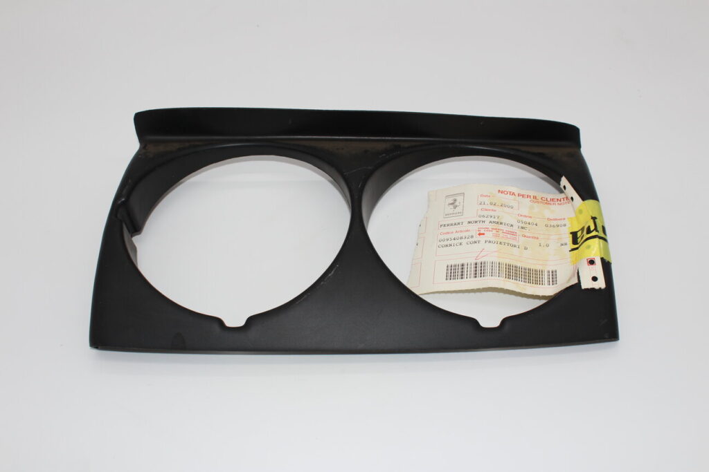 Surround RH Head Lamp