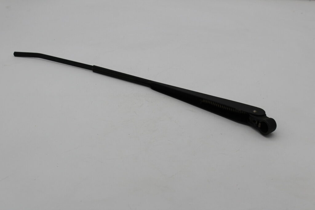 Wiper Arm RH 365 GTC/4