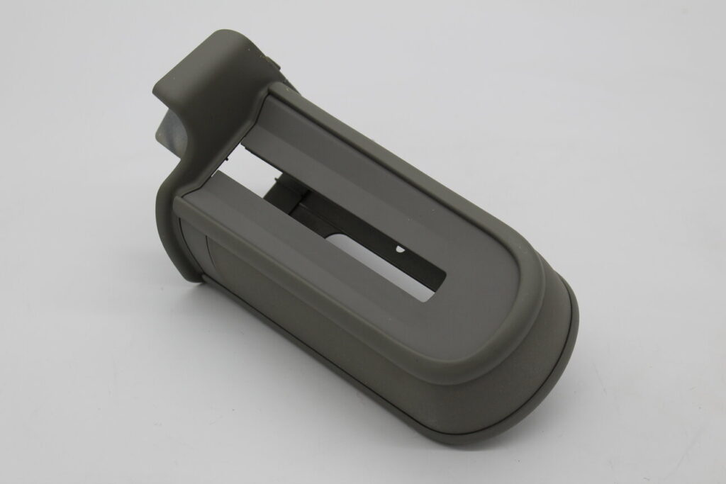 RH Headrest Pillar Cover Kit