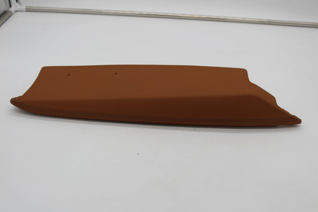 RH Armrest